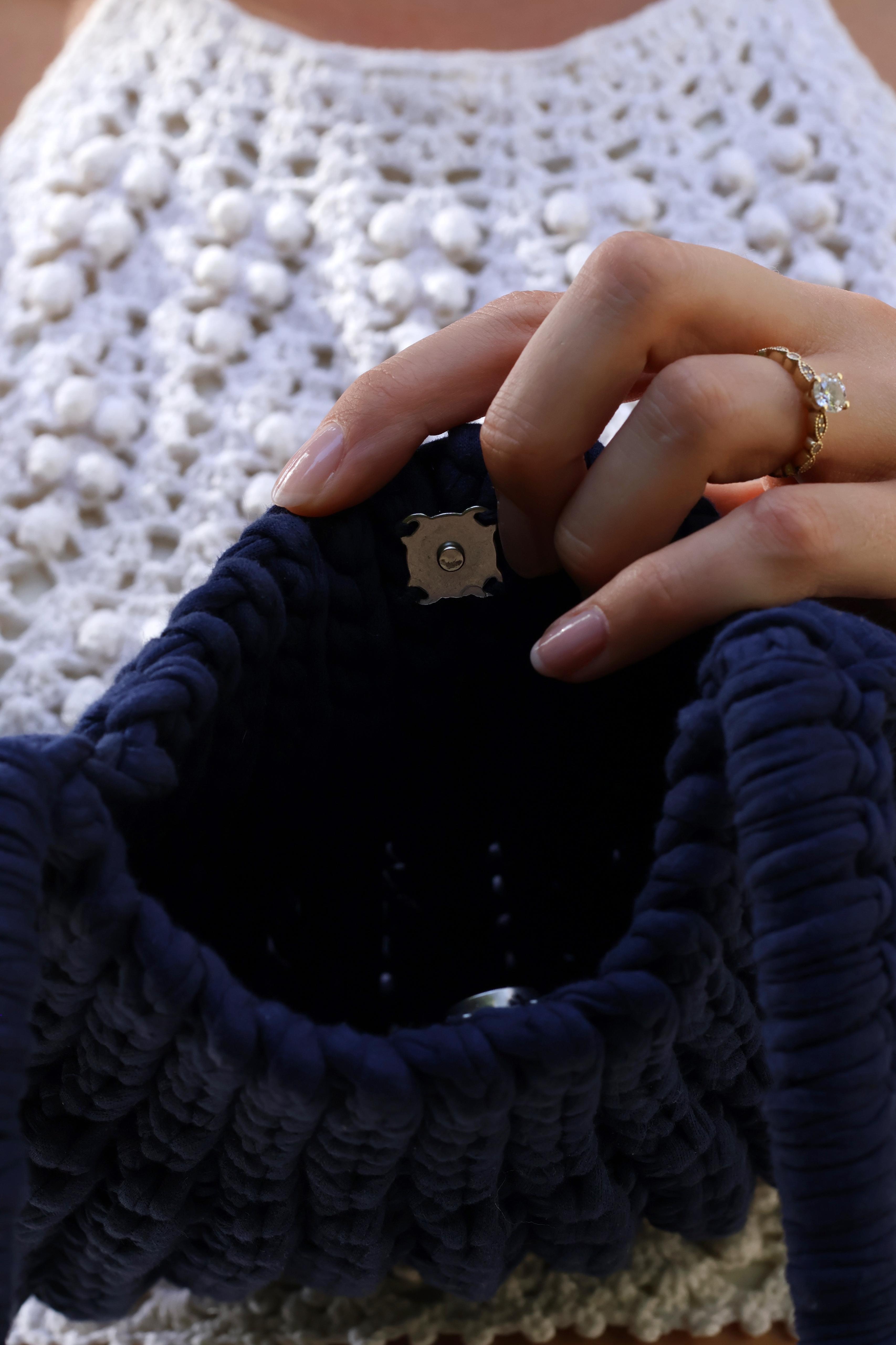 Noma shoulderbag — Indigo